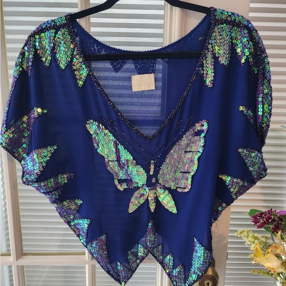 Gorgeous Butterfly Top 🦋 💫 - Picture 2 of 8